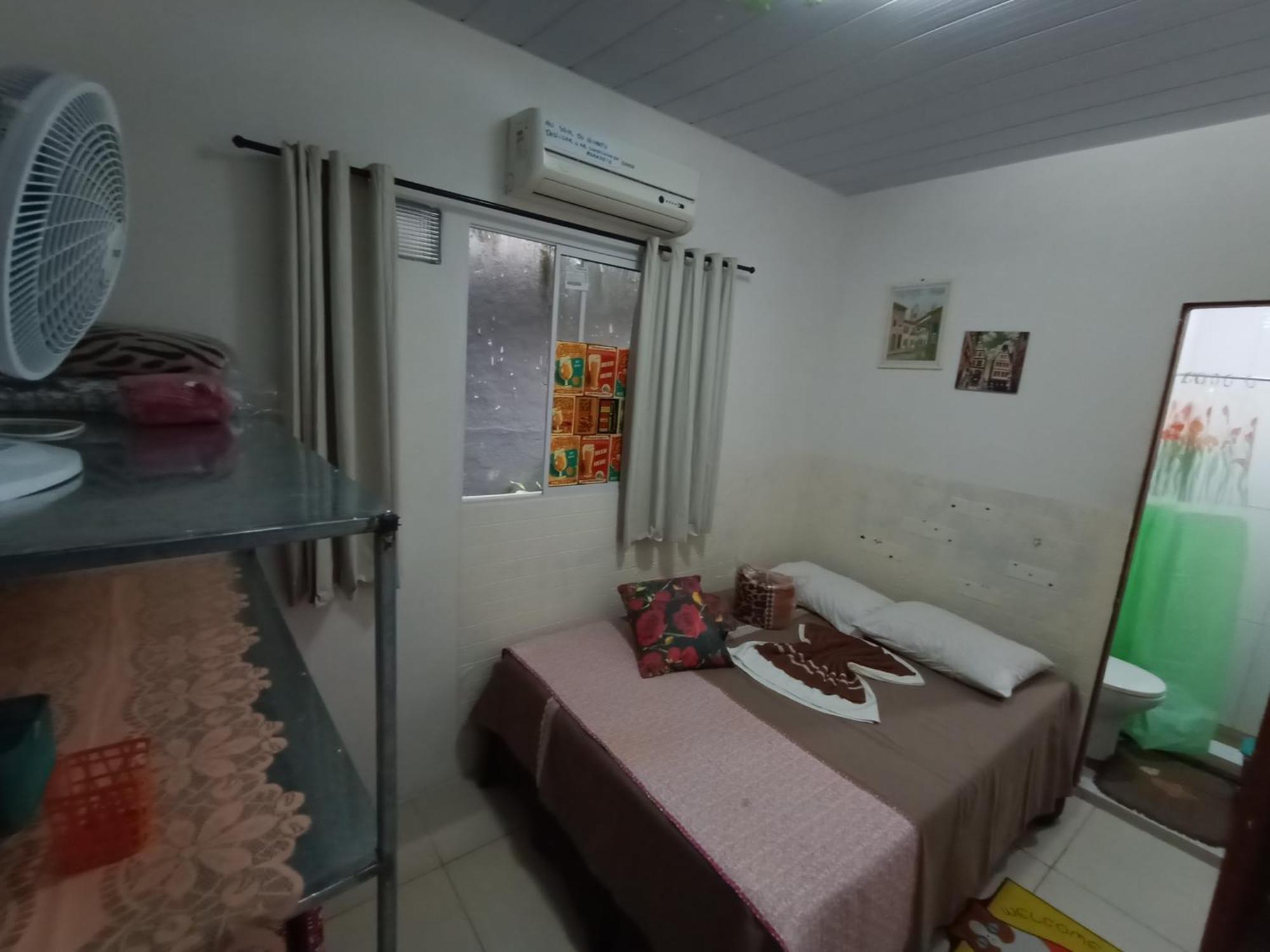 Habitación en casa particular Lar Olinda - Com Privativas - Prox Centro De Convencoes *