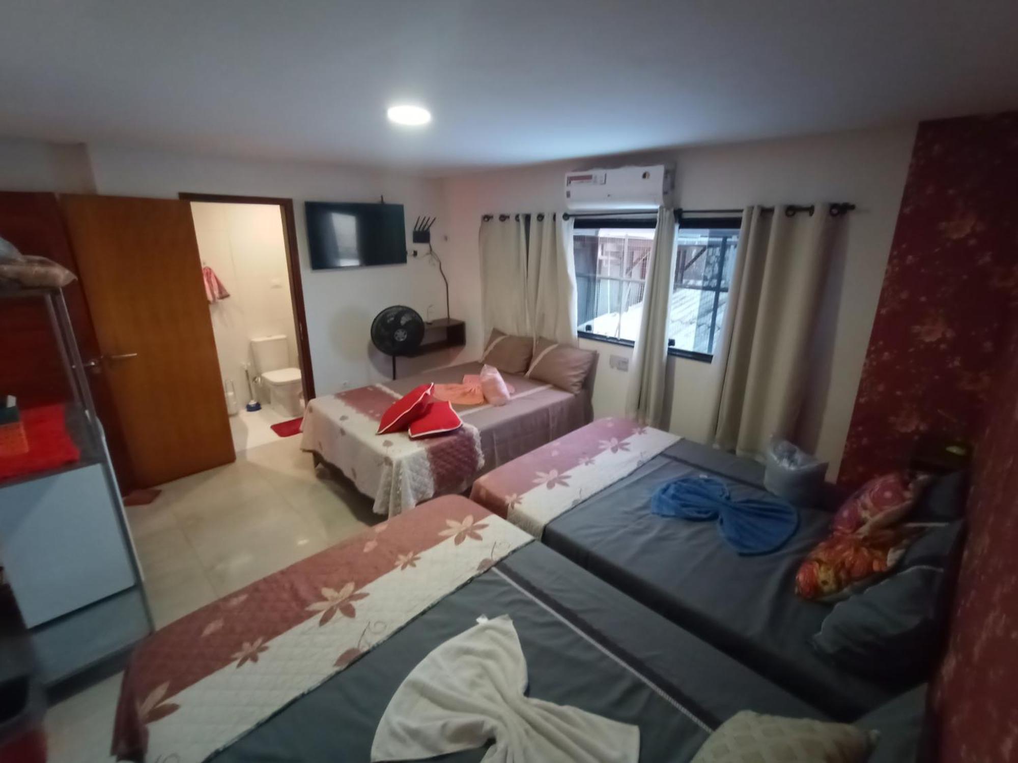 Habitación en casa particular Lar Olinda - Com Privativas - Prox Centro De Convencoes *